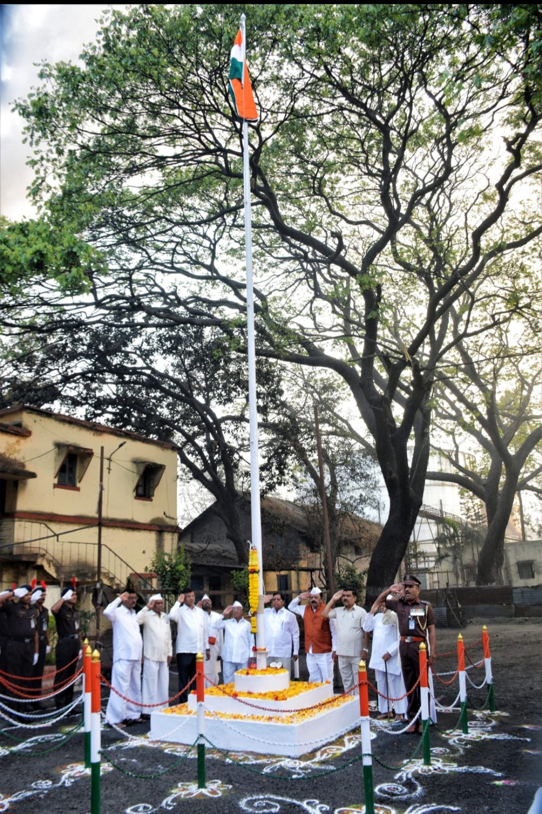 कृष्णा कारखान्यावर प्रजासत्ताक दिन उत्साहात साजरा